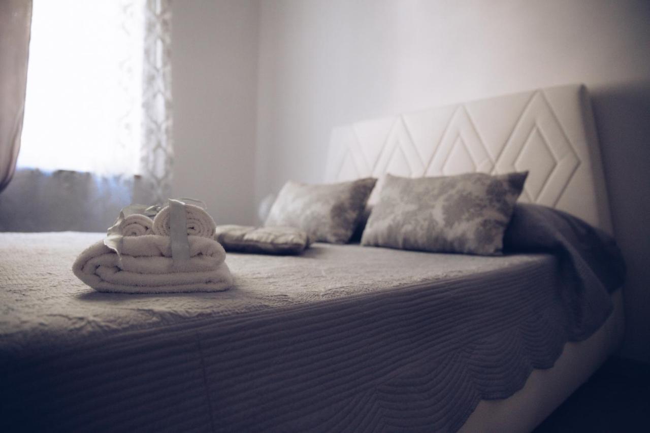 AleAndre Bed and Breakfast Foggia Eksteriør billede
